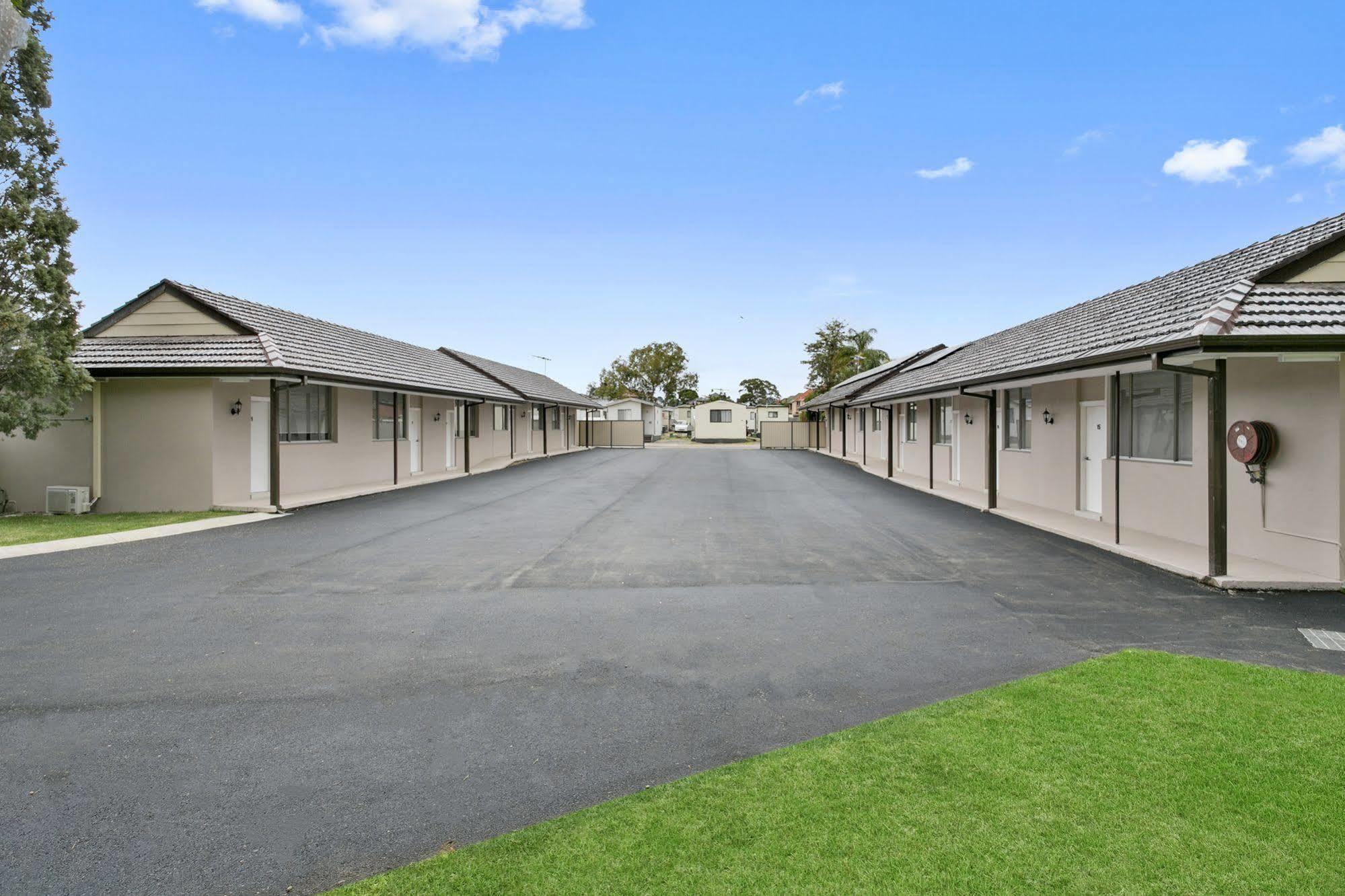 Australian Community Villages Bankstown Esterno foto
